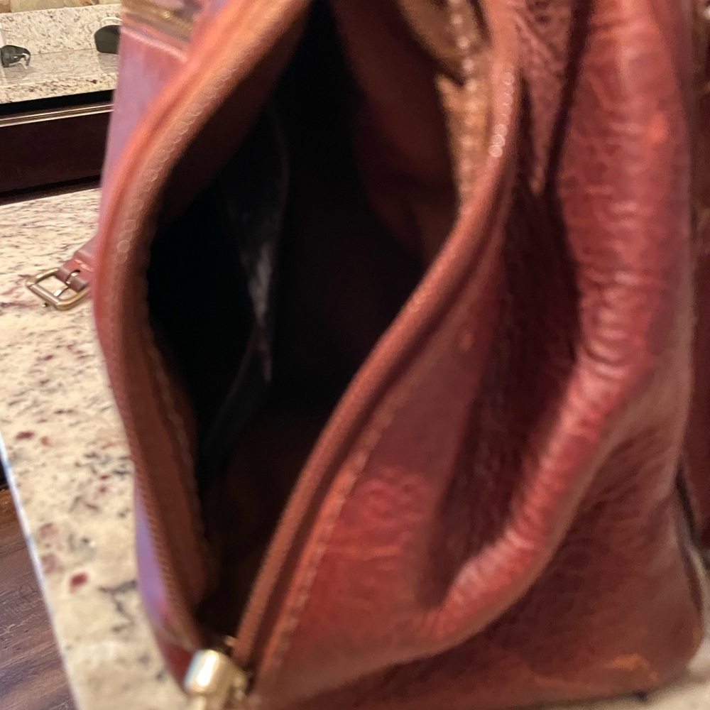 Overland with Concealed Carry Pocket - Picture 5 of 9